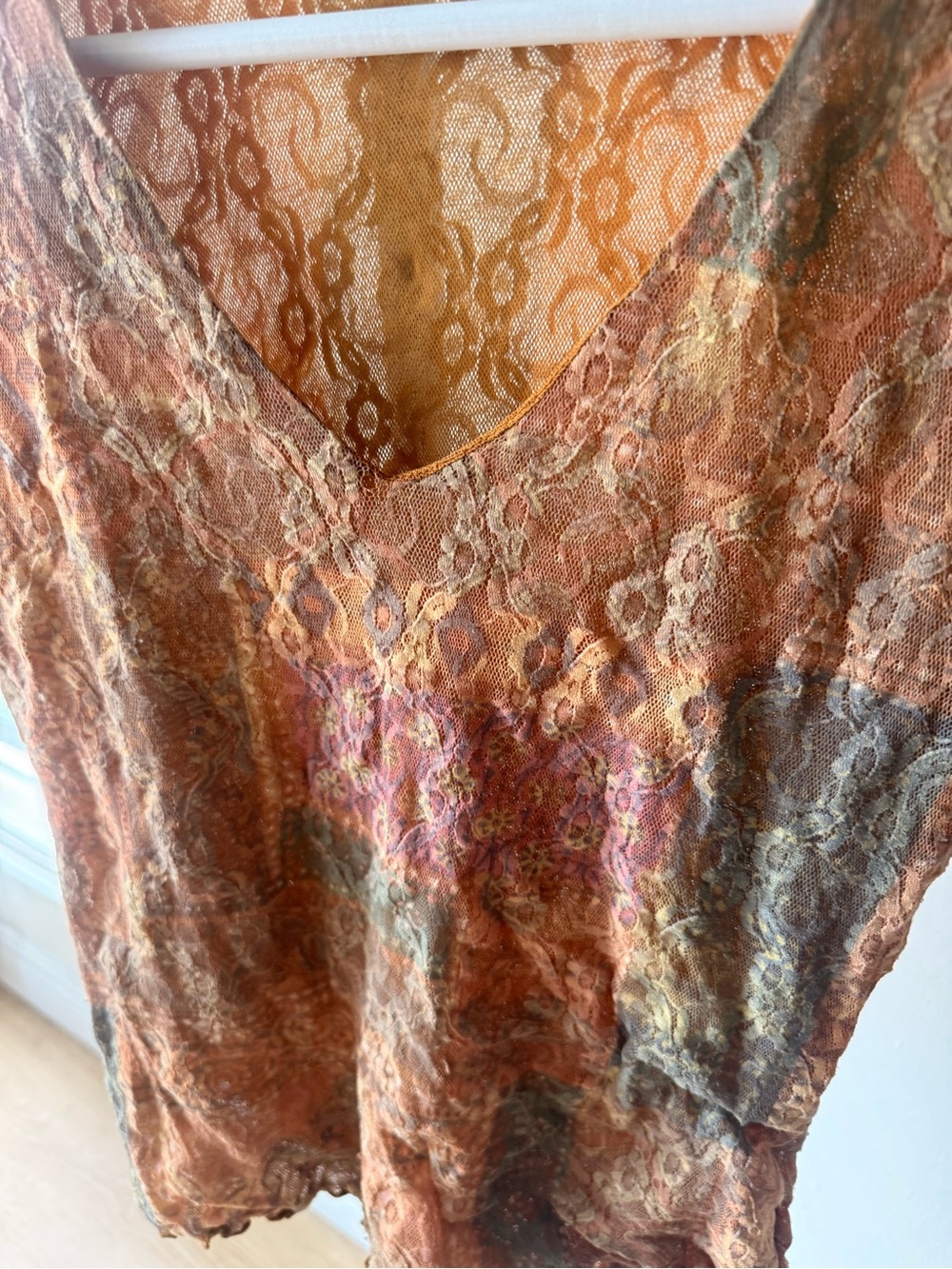 Therapy Y2K Vintage Multi-Color Lace V-Neck Quarter Sleeve Top - Picture 2 of 4